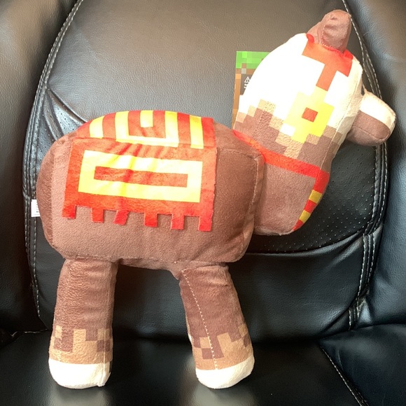 Minecraft Alpaca Plush 12” - Picture 4 of 4